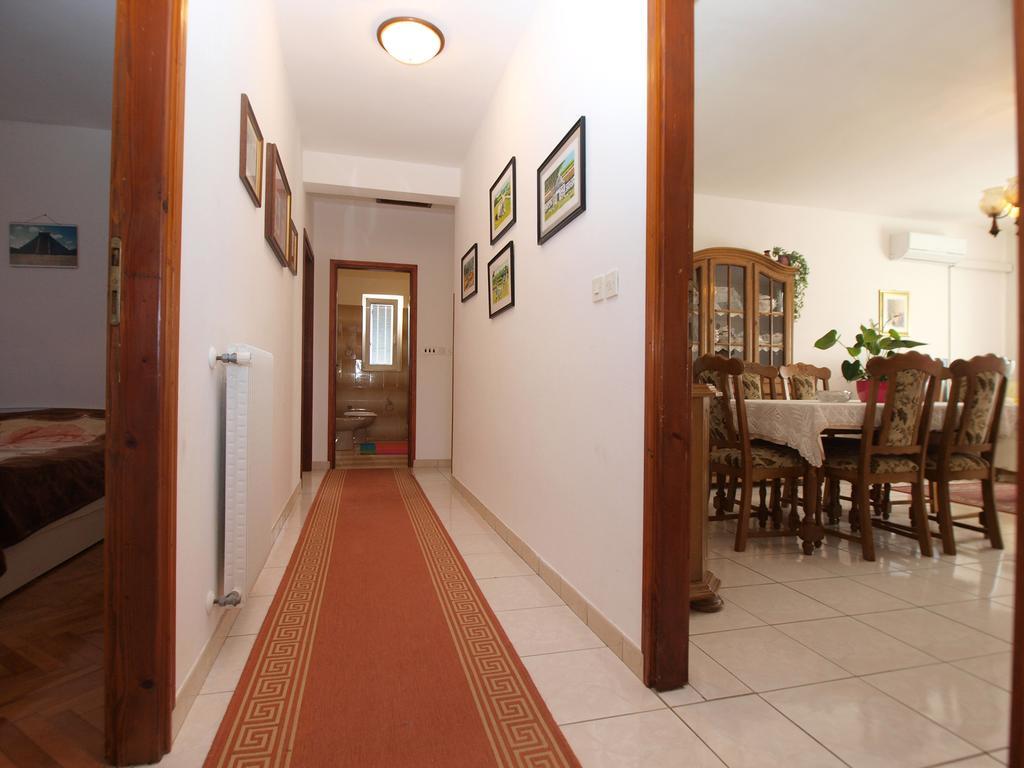Apartment Luisa 1437 Peruški Eksteriør billede