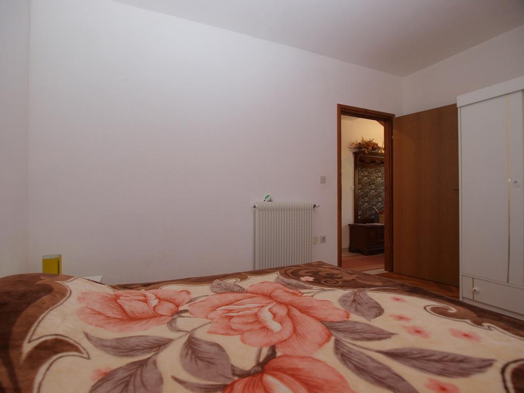 Apartment Luisa 1437 Peruški Eksteriør billede